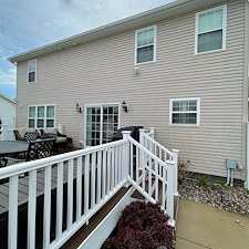 Twinsburg-Residential-Pressure-Washing-House-Washing-and-Driveway-Cleaning 2