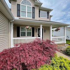Twinsburg-Residential-Pressure-Washing-House-Washing-and-Driveway-Cleaning 4