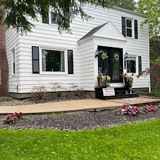 Uniontown-Portage-Lakes-Green-Residential-Pressure-Washing-House-Washing-and-Concrete-Cleaning 2