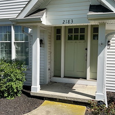 Unleash-the-Beauty-of-Your-Avon-Home-Sparkle-Shine-with-Our-Expert-Pressure-Washing 2