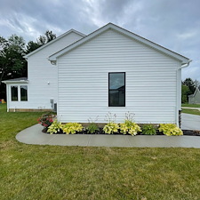 Unleash-the-Best-Version-of-Your-Home-with-Residential-Pressure-Washing-in-Cuyahoga-Falls-OH 3
