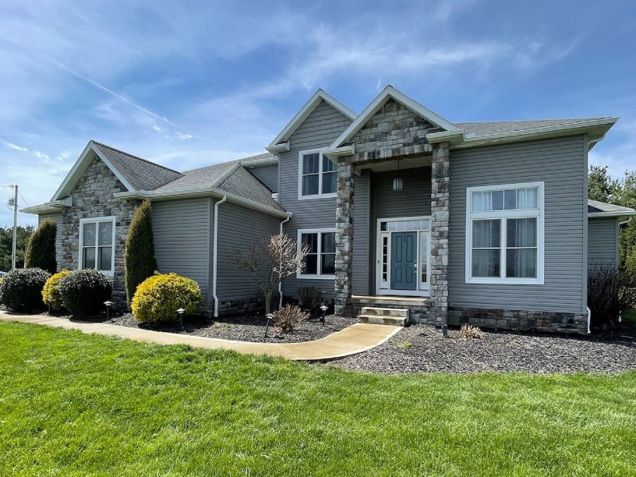Vinyl siding cleaning